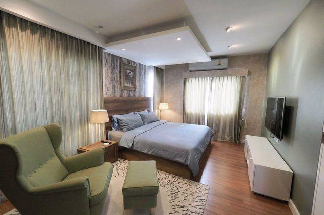 ขายบ้านเดี่ยวหมู่บ้านพฤกษลดาวงแหวน-หทัยราษฎร์ติดถนนหทัยราษฏร์-เฟอร์นิเจอร์ครบพร้อมอยู่