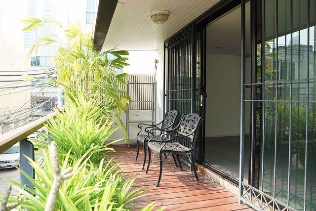 ให้เช่าอาคารพาณิชย์3-ชั้นถนนวิทยุใกล้btsเพลินจิต