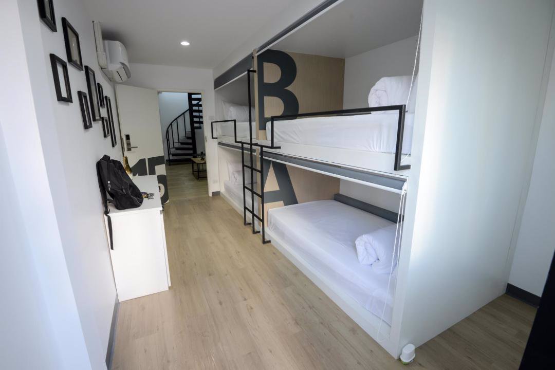 ให้เซ้งโฮลเทล-2-ชั้น-ย่านสุขุมวิทใกล้btsพร้อมพงษ์