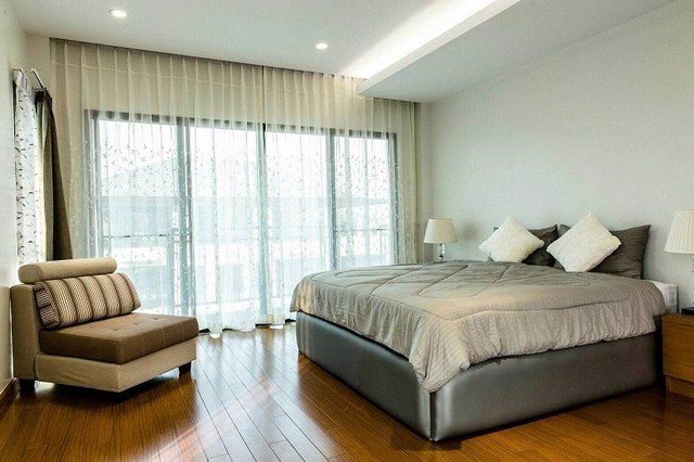 ให้เช่าบ้านเดี่ยวย่านพระราม9พร้อมสระว่ายน้ำส่วนตัว