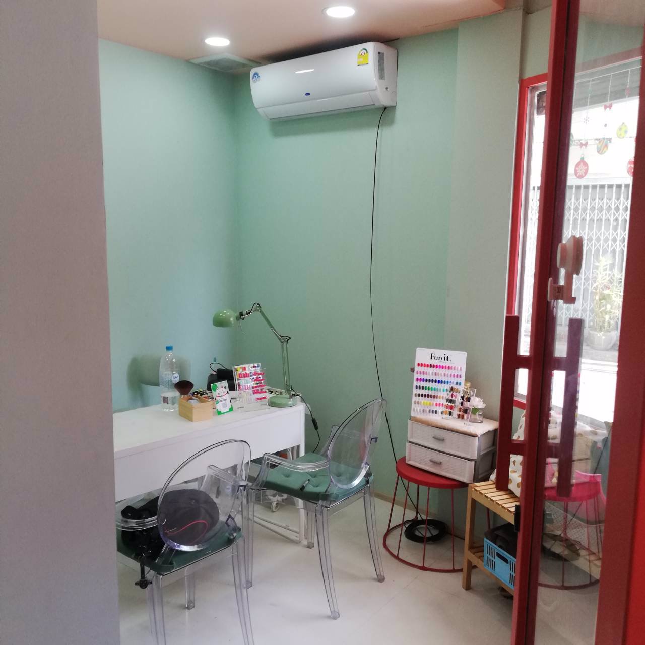 ให้เช่าตึกแถว3ชั้นพร้อมดาดฟ้าห้องมุมใกล้btsพระโขนง-ติดถนนพระราม4