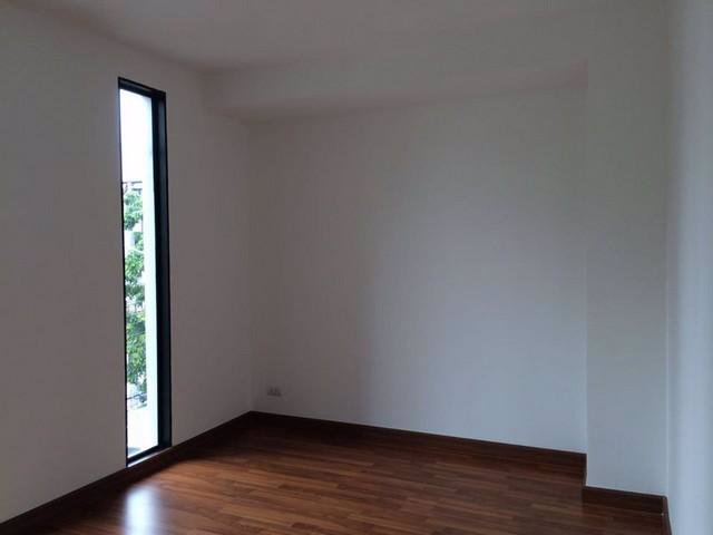 ให้เช่าทาวน์โฮม4ชั้นอารียาแมนดารีนาสุขุมวิท-77ทำออฟฟิศจดทะเบียนได้