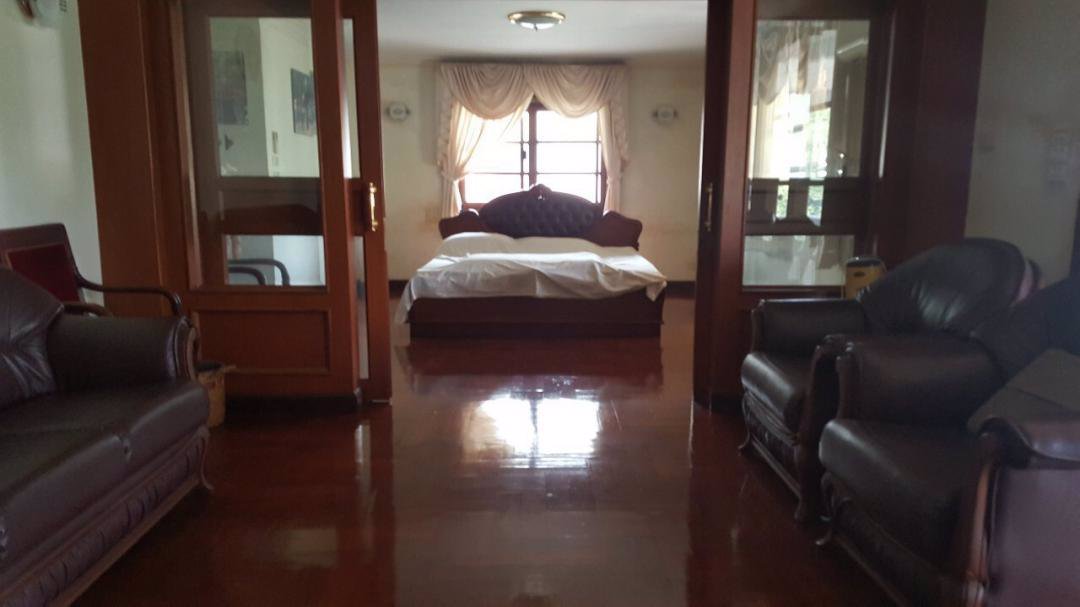 ให้เช่าบ้านเดียวซอยลาดพร้าว91ใกล้เลียบด่วน