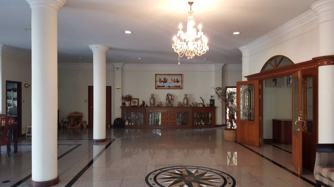 ให้เช่าบ้านเดียวซอยลาดพร้าว91ใกล้เลียบด่วน