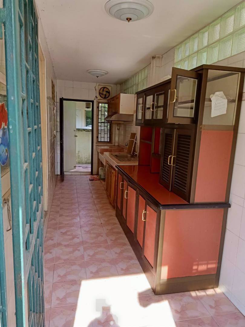 ให้เช่าบ้านเดี่ยว2ชั้นซอยสวนผัก32หมู่บ้านชวนชื่นปิ่นเกล้าใกล้ทางด่วนศรีรัช