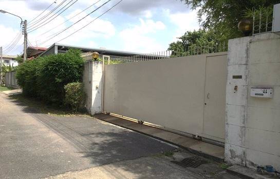 ขายที่ดินพร้อมสิ่งปลูกสร้างเนื้อที่-200ตารางวาลาดพร้าว71ซอยนาคนิวาส48