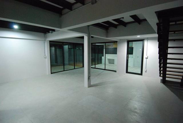 ให้เช่าบ้านเดี่ยวโชคชัย4-เหมาะทำโฮมออฟฟิศ