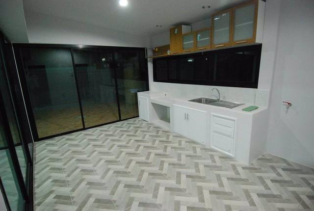 ให้เช่าบ้านเดี่ยวโชคชัย4-เหมาะทำโฮมออฟฟิศ