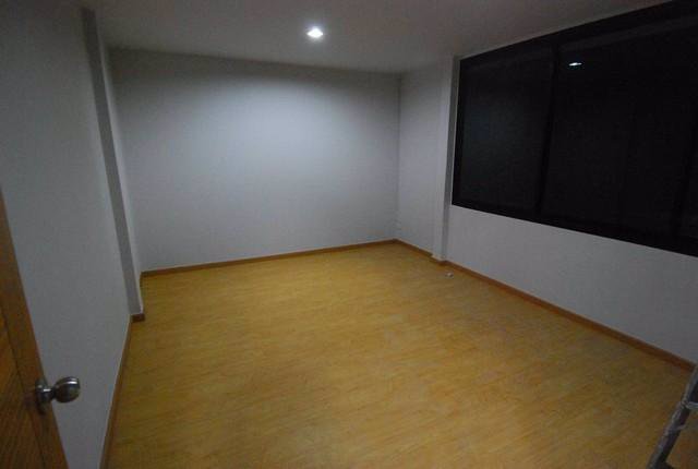 ให้เช่าบ้านเดี่ยวโชคชัย4-เหมาะทำโฮมออฟฟิศ