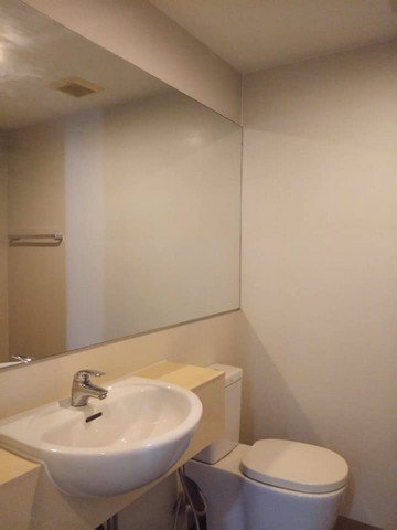 ให้เช่าทาวน์โฮม3-ชั้น-ซอยลาดพร้าว21-ใกล้mrtลาดพร้าว-อยู่ตรงข้ามลุมพินีไนท์พลาซ่า