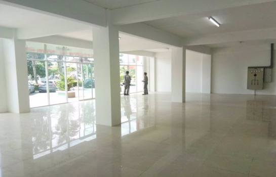 ให้เช่าอาคารพาณิชย์-4-ชั้น-3คูหาติดถนนรามคำแหง-160-ซอยมีสทีน-