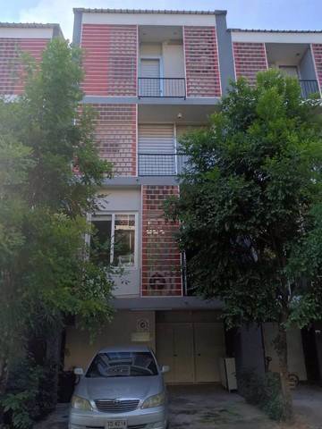 ให้เช่าทาวน์โฮม-35ชั้นใกล้แฟชั่นไอแลนด์-โครงการ-siamese-blossom-fashion