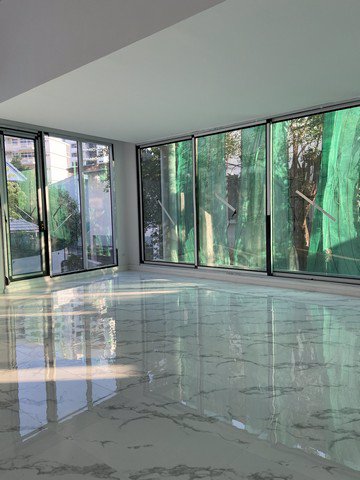 ให้เช่าอาคารสร้างใหม่4ชั้นซอยสุขุมวิท49ข้างโรงพยาบาลสมิตเวช-สุขุมวิทพร้อมลิฟท์และสระว่ายน้ำส่วนตัว-ใ