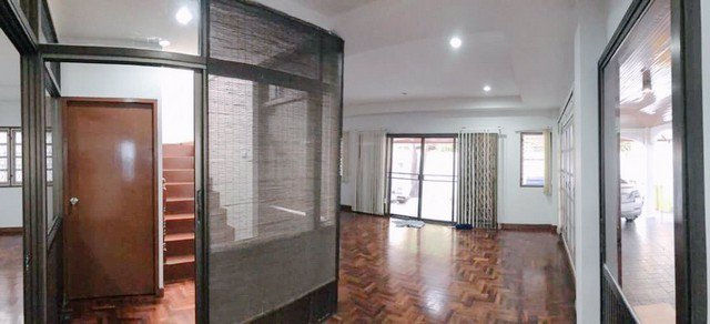 ให้เช่าบ้านเดี่ยว2ชั้นซอยลาดพร้าว64-ตกแต่งใหม่ทั้งหลัง-ใกล้เลียบด่วน