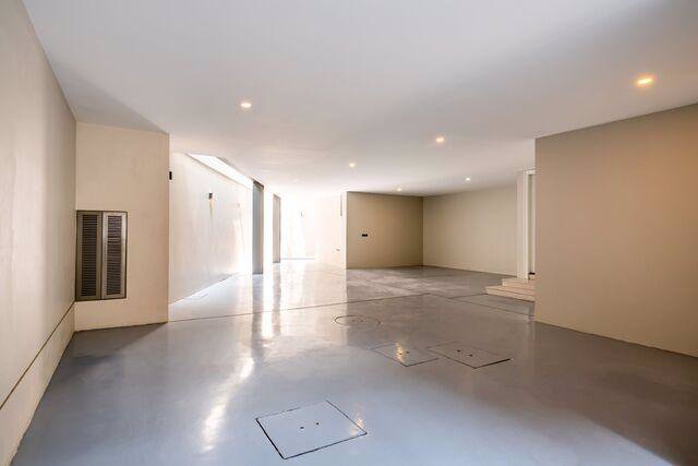 ให้เช่าทาวน์โฮมใกล้btsพร้อมพงษ์และbtsทองหล่อพร้อมสระว่ายน้ำส่วนตัวและลิฟท์