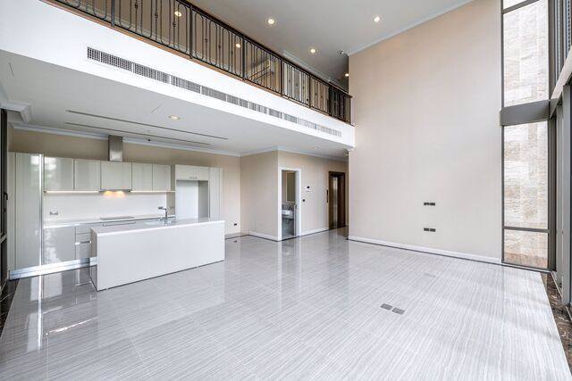 ให้เช่าทาวน์โฮมใกล้btsพร้อมพงษ์และbtsทองหล่อพร้อมสระว่ายน้ำส่วนตัวและลิฟท์