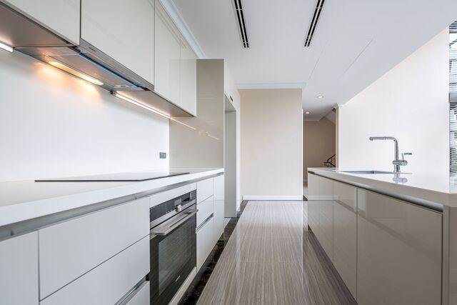 ให้เช่าทาวน์โฮมใกล้btsพร้อมพงษ์และbtsทองหล่อพร้อมสระว่ายน้ำส่วนตัวและลิฟท์