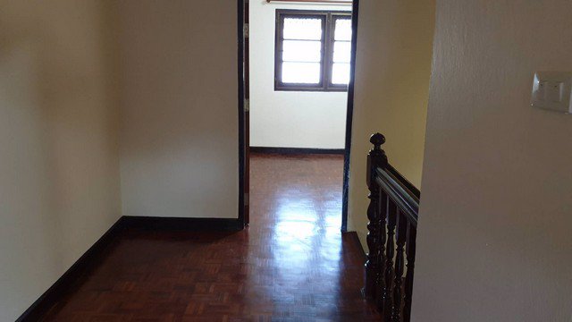 ให้เช่าทาวน์เฮาส์-2-ชั้น-รีโนเวทใหม่-ซอยนวมินทร์111-ใกล้ถนนนวมิทร์