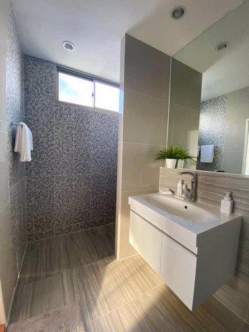 ให้เช่าบ้านเดี่ยว2ชั้นถนนพระราม-9-ติดห้าง-the-nine-เฟอร์นิเจอร์ครบ-พร้อมเข้าอยู่