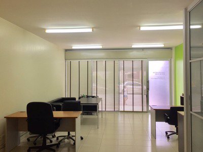 ให้เช่าออฟฟิศสำนักงาน-3-ชั้น-พร้อมเฟอร์นิเจอร์สำนักงาน-ย่านโพธิ์แก้วใกล้ถนนโพธิ์แก้ว-100-เมตร