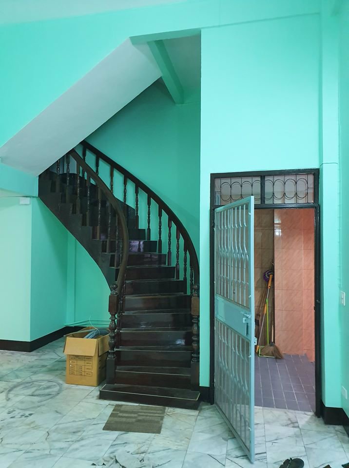 ให้เช่าทาวน์โฮม-3-ชั้น-เล่นระดับ-รีโนเวทใหม่-พระราม-9-ใกล้show-dc