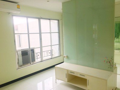 ให้เช่าทาวน์โฮมบ้านกลางเมือง-ลาดพร้าวโยธินพัฒนา-ใกล้เซ็นทรัลอีสต์วิลล์