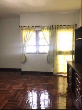 ให้เช่าทาวน์โฮม-ซอยลาดพร้าว-87-หมู่บ้านเกตุนุติเชอมิเน่-ใกล้เลียบทางด่วนรามอินทรา