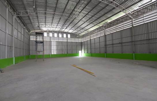 ให้เช่าโกดังพร้อมสำนักงาน-ขนาด-2448-ตรม-ย่านร่มเกล้า-ใกล้สนามบินสุวรรณภูมิ