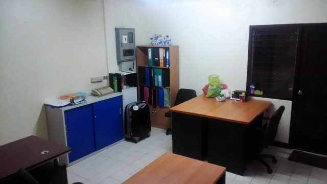 ให้เช่าทาวน์โฮม-3-ชั้น-เล่นระดับ-ย่านลาดพร้าว-ใกล้รพลาดพร้าว