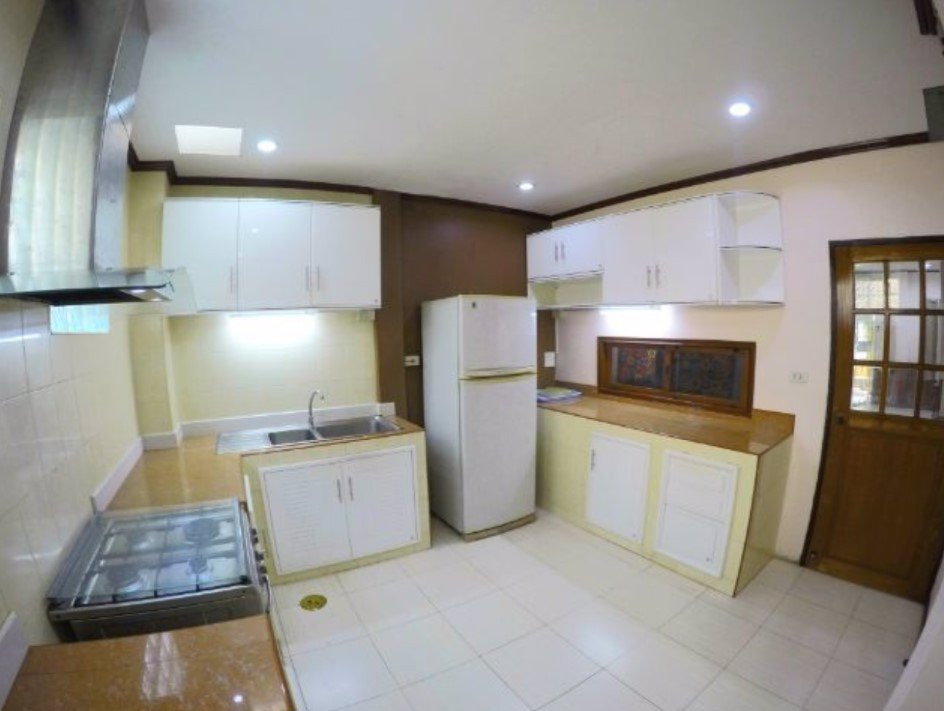 ให้เช่าทาวน์โฮม-ซอยปรีดีพนมยงค์-13-ใกล้-สถานีรถไฟฟ้า-bts-พระโขนง