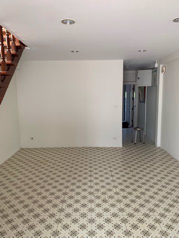 ให้เช่าบ้านเดี่ยวพร้อมสระว่ายน้ำ-ย่านลาดพร้าววังหิน-เหมาะสำหรับพักอาศัยหรือทำโฮมออฟฟิศ