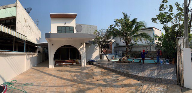 ให้เช่าบ้านเดี่ยวพร้อมสระว่ายน้ำ-ย่านลาดพร้าววังหิน-เหมาะสำหรับพักอาศัยหรือทำโฮมออฟฟิศ