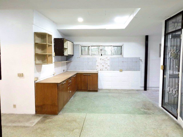 ห้เช่าบ้านเดี่ยว-2-ชั้น-เสนานิเวศ-1-เนื้อที่-120-ตารางวา-เหมาะทำโฮมออฟฟิศหรือพักอาศัย