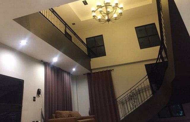 ให้เช่าบ้านเดี่ยวหลังใหญ่สไตล์โมเดิร์น-รามอินทรา-64-พร้อมเฟอร์นิเจอร์-ใกล้สวนสยาม