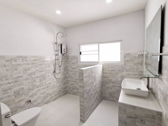 ให้เช่าทาวน์โฮม-3-ชั้น-หลังมุม-ย่านสาธุประดิษฐ์-ใกล้-central-พระราม3