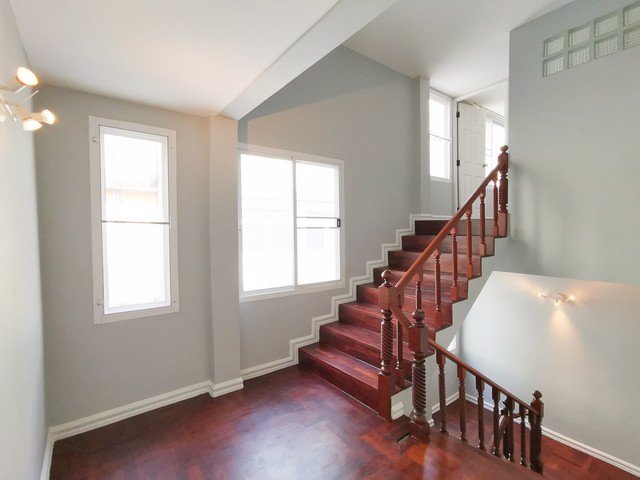 ให้เช่าทาวน์โฮม-3-ชั้น-หลังมุม-ย่านสาธุประดิษฐ์-ใกล้-central-พระราม3