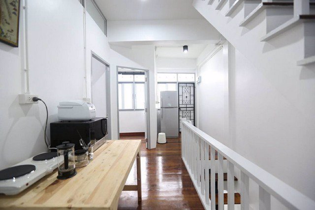 ให้เช่าอาคารพาณิชย์-1-คูหา-ติดถนนพระราม-4-ใกล้สถานี-bts-พระโขนง-เหมาะทำ-hostelหรือทำออฟฟิศ