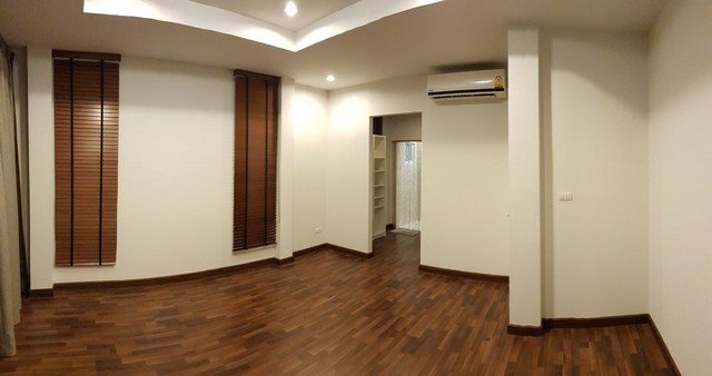 ขายบ้านเดี่ยวราคา-ใกล้ห้างแฟชั่นไอซ์แลนด์-หมู่บ้านเสนาพาร์คแกรนด์