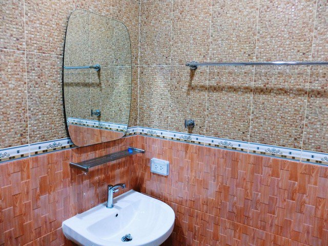 ให้เช่าทาวน์เฮาส์-2-ชั้น-วชิรธรรมสาธิต-ใกล้-bts-ปุณณวิถี