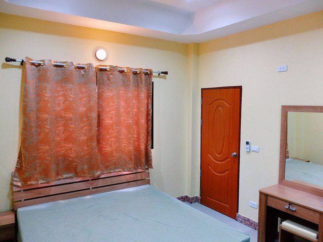 ให้เช่าทาวน์เฮาส์-2-ชั้น-วชิรธรรมสาธิต-ใกล้-bts-ปุณณวิถี