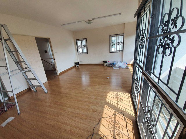 ให้เช่าบ้านเดี่ยว-2-ชั้น-ใกล้ศูนย์การค้าแฟชั่นไอซ์แลนด์-รามอินทรา-อนุญาตให้ทำออฟฟิศจดทะเบียน