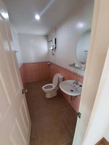 ให้เช่าบ้านเดี่ยว-2-ชั้น-ใกล้ศูนย์การค้าแฟชั่นไอซ์แลนด์-รามอินทรา-อนุญาตให้ทำออฟฟิศจดทะเบียน