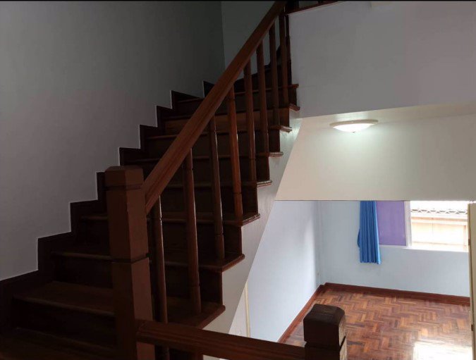 ให้เช่าทาวน์โฮม-3-ชั้น-ปริญญลักษณ์-พร้อมบ้านน๊อคดาวน์1-หลัง-ซอยนวมินทร์-111