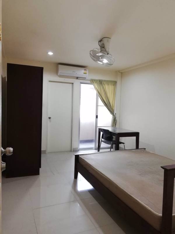 ขายหอพัก-40-ห้อง-หน้า-มบูรพา