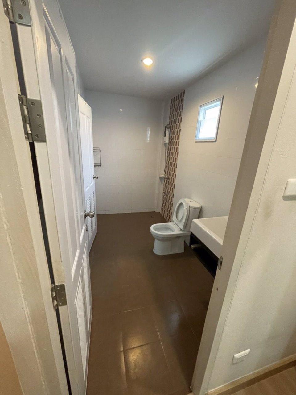 ขายบ้านแฝด-มมณีรินทร์วิลเลจ-หนองมน