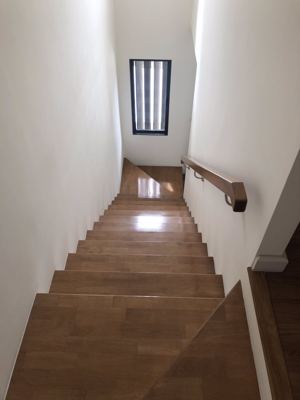 ขายทาวน์โฮม-3-ชั้น-โครงการ-town-avenue-cocos-ซพระราม-2-ซ-50-ตกแต่งครบ-พร้อมเข้าอยู่