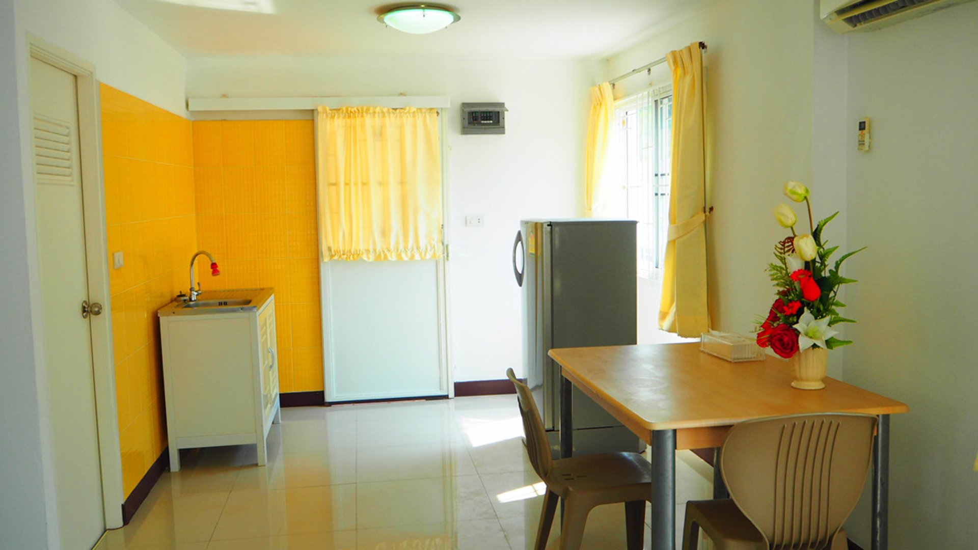 ห้องว่างให้เช่า-เมืองเอกโครงการ-6-ตรงวงเวียน-ตรงข้ามตึก4-