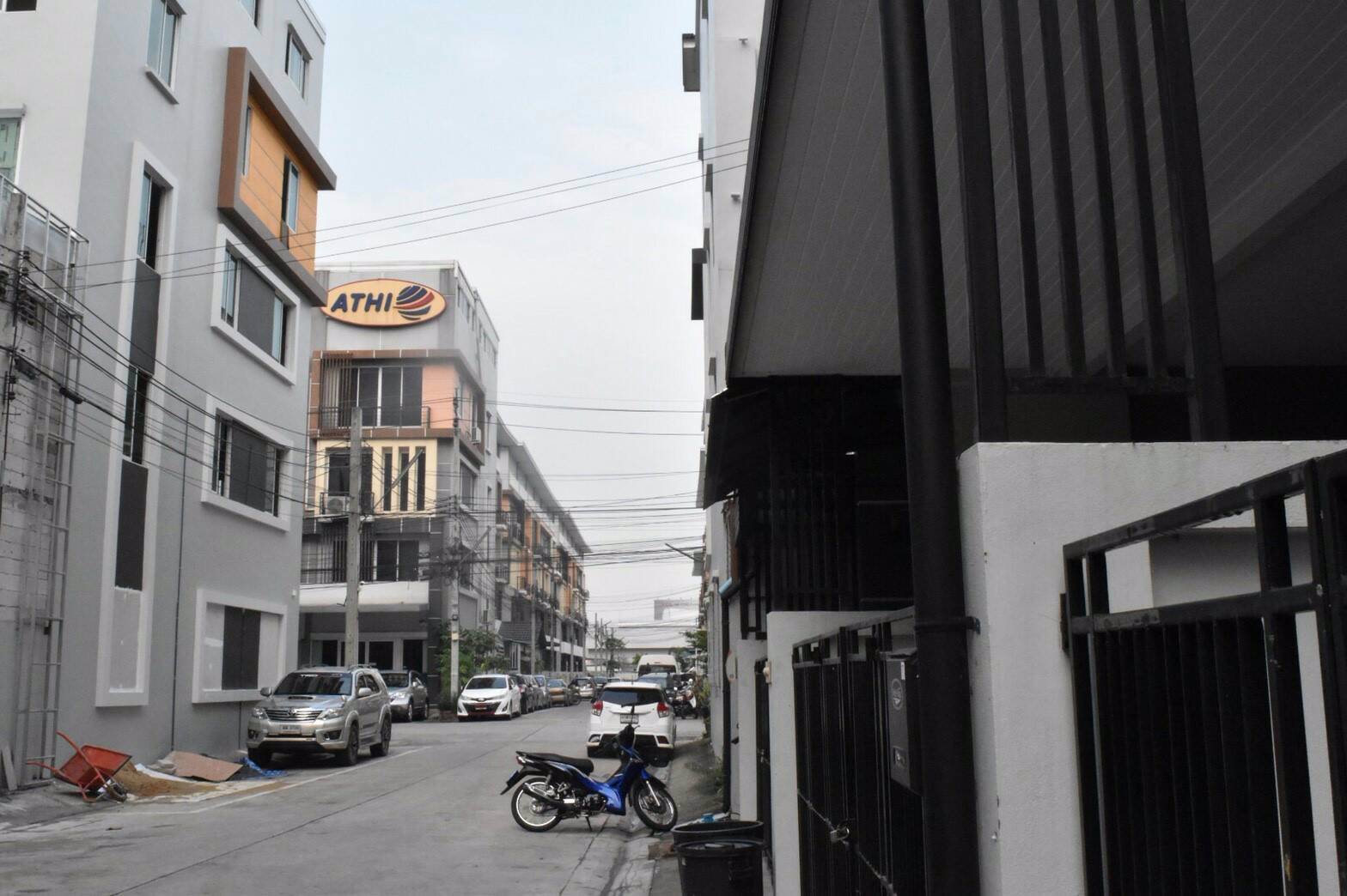 ประกาศให่เช่าออฟฟิศ-ลาดกระบัง-กรุงเทพมหานคร