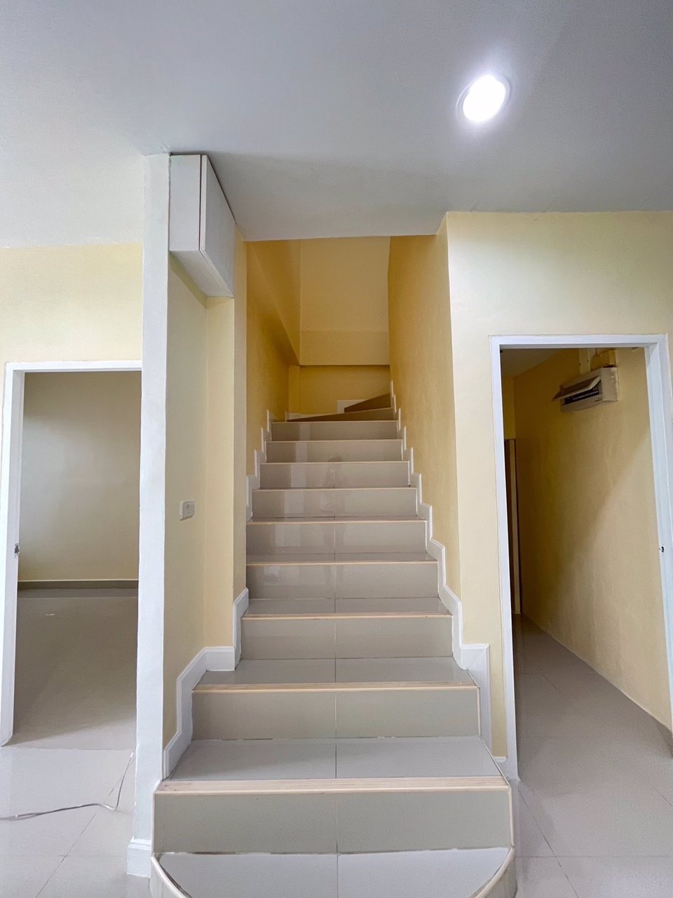 ด่วน-ขาย-บ้านทาวน์โฮม-33-ตรว-บ้านหัวมุม-หมู่บ้านอัศวะ-จสมุทรสาคร