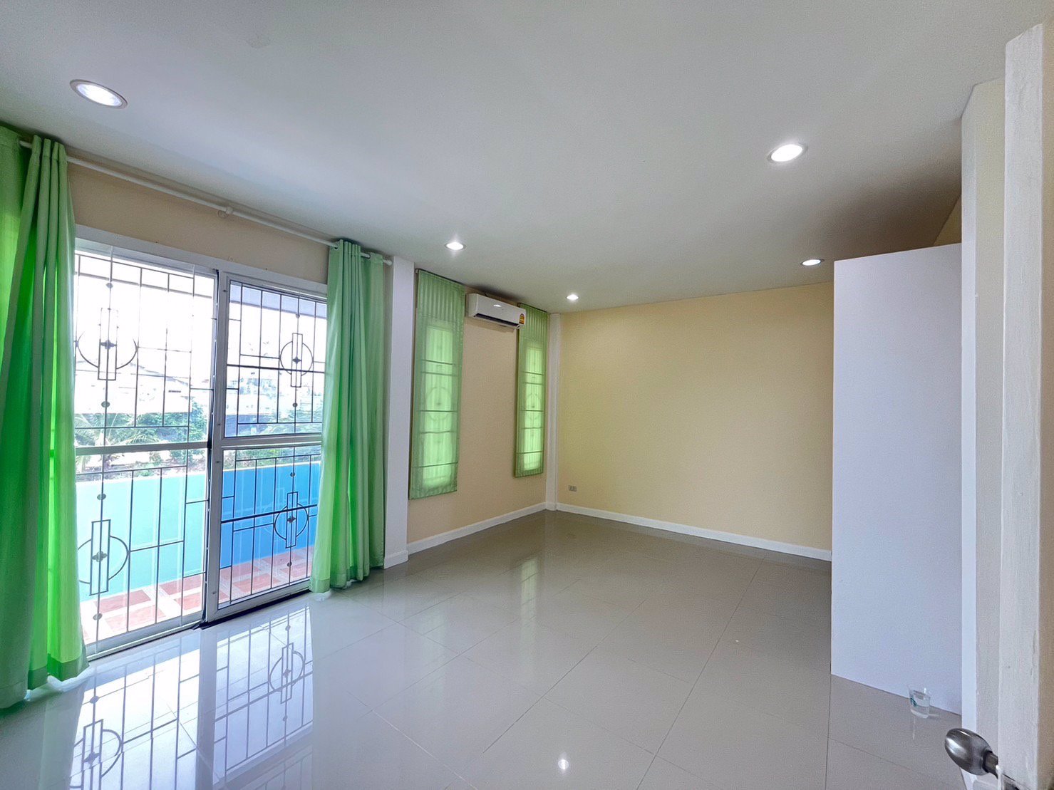 ด่วน-ขาย-บ้านทาวน์โฮม-33-ตรว-บ้านหัวมุม-หมู่บ้านอัศวะ-จสมุทรสาคร